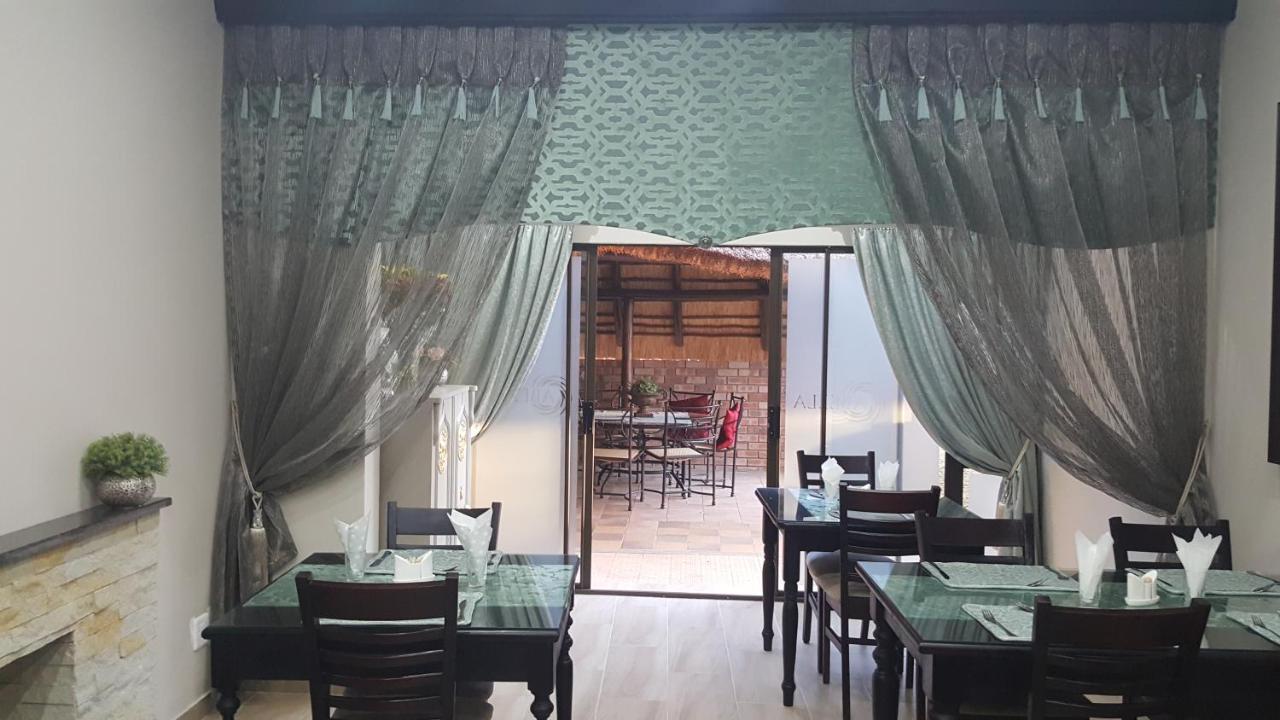 Abella Bed&Breakfast Vryburg Exterior foto